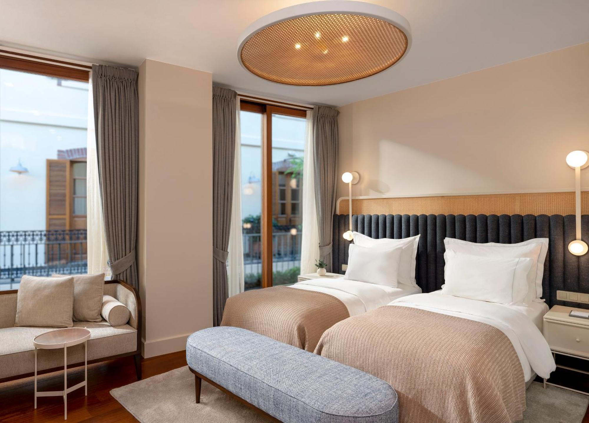 Ecole St. Pierre Hotel اسطنبول المظهر الخارجي الصورة