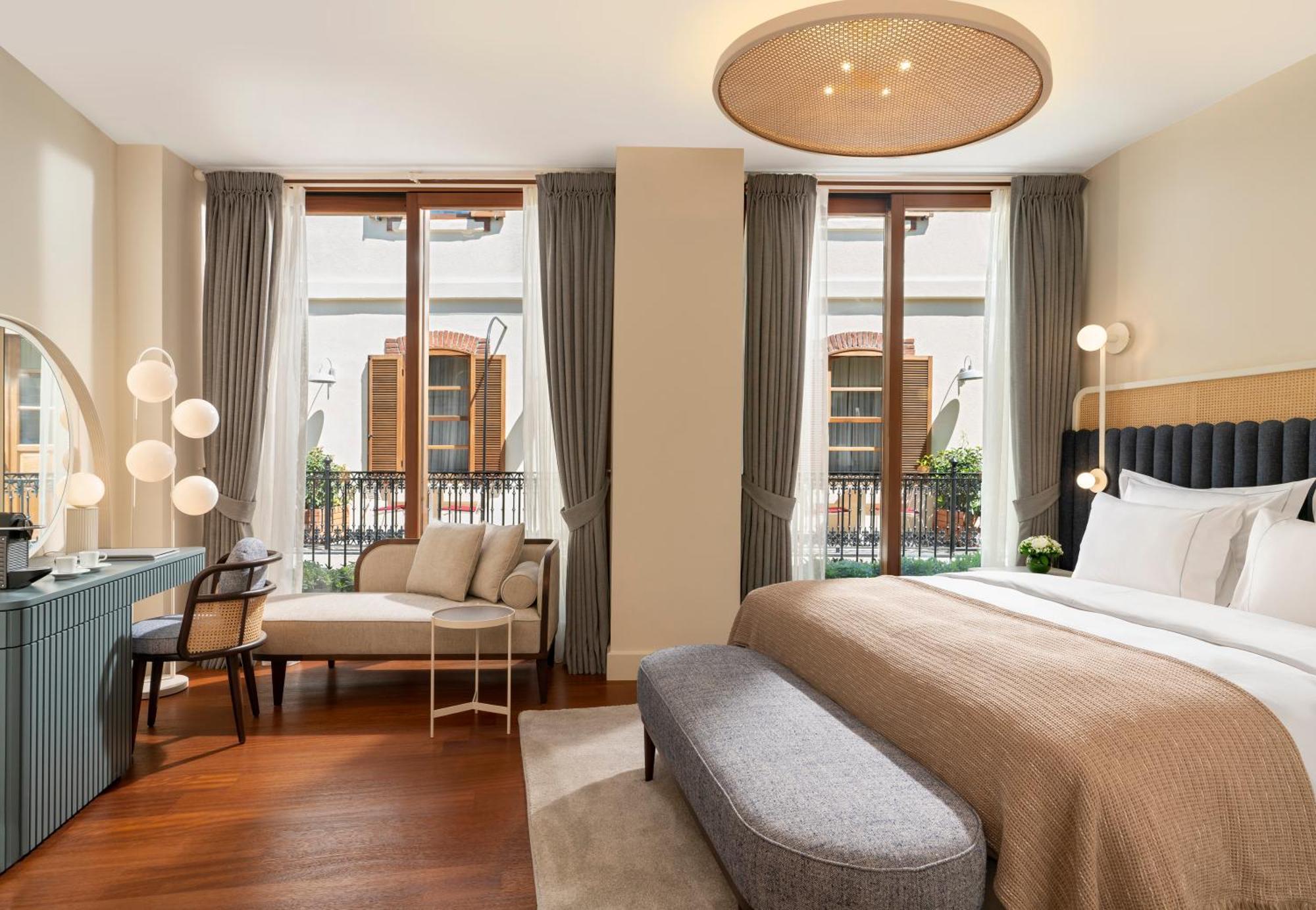 Ecole St. Pierre Hotel اسطنبول المظهر الخارجي الصورة