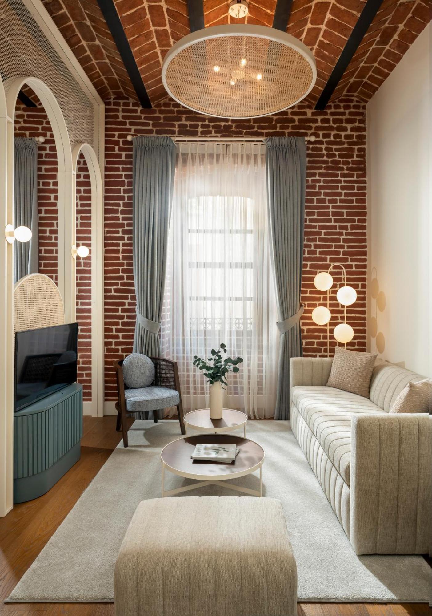 Ecole St. Pierre Hotel اسطنبول المظهر الخارجي الصورة