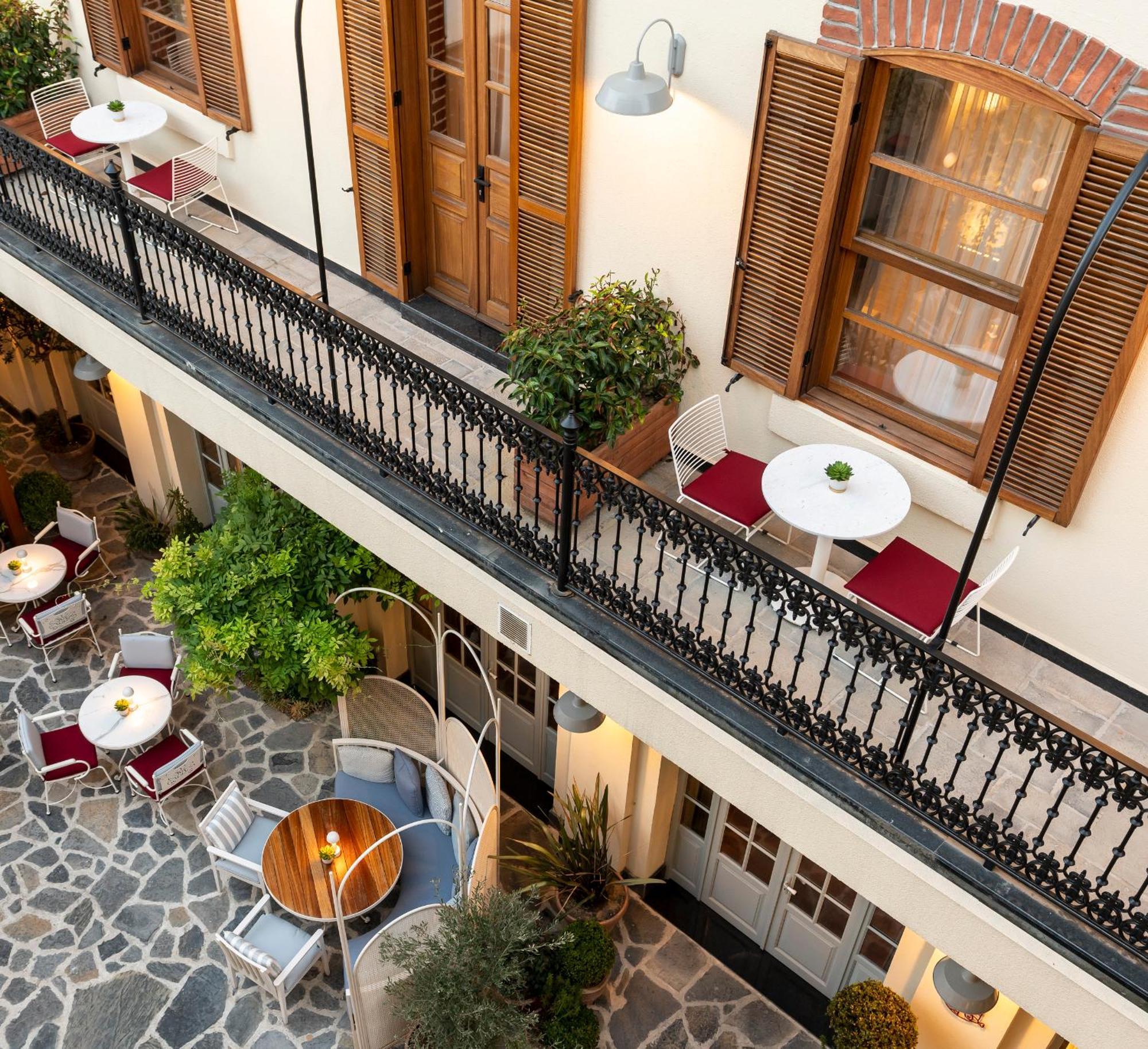 Ecole St. Pierre Hotel اسطنبول المظهر الخارجي الصورة